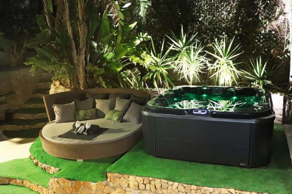 מאלגה Luxury Jacuzzi Home & Terraces מראה חיצוני תמונה